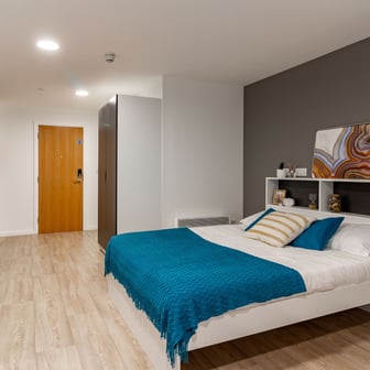 Platinum Studio - Image 4